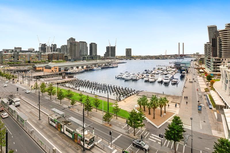 Click to view all images Suite 402B/198 Harbour Esplanade Docklands VIC 3008 - Image 3