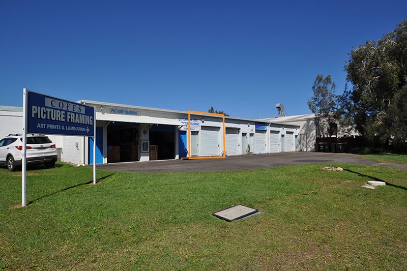 Click to view all images Bay 5/20 Lawson Crescent Coffs Harbour NSW 2450 - Image 1