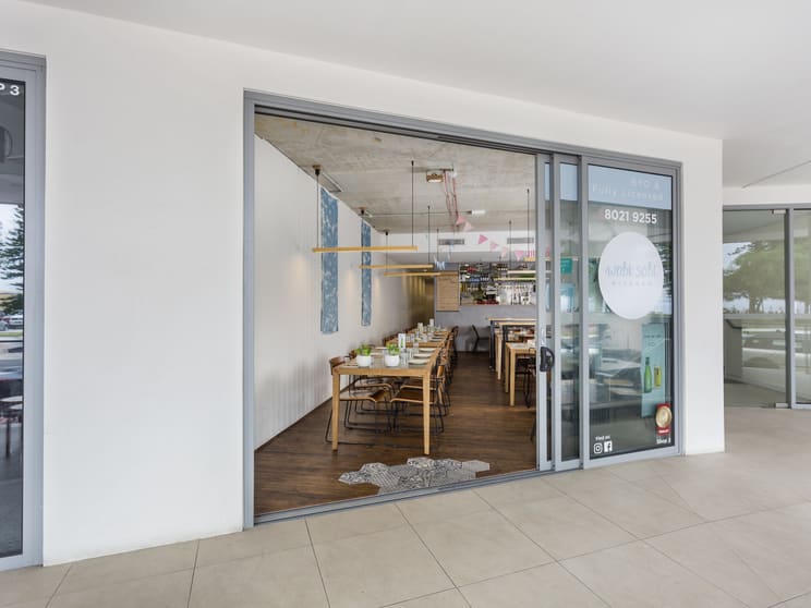 Click to view all images 2/1085 Pittwater Road Collaroy NSW 2097 - Image 1
