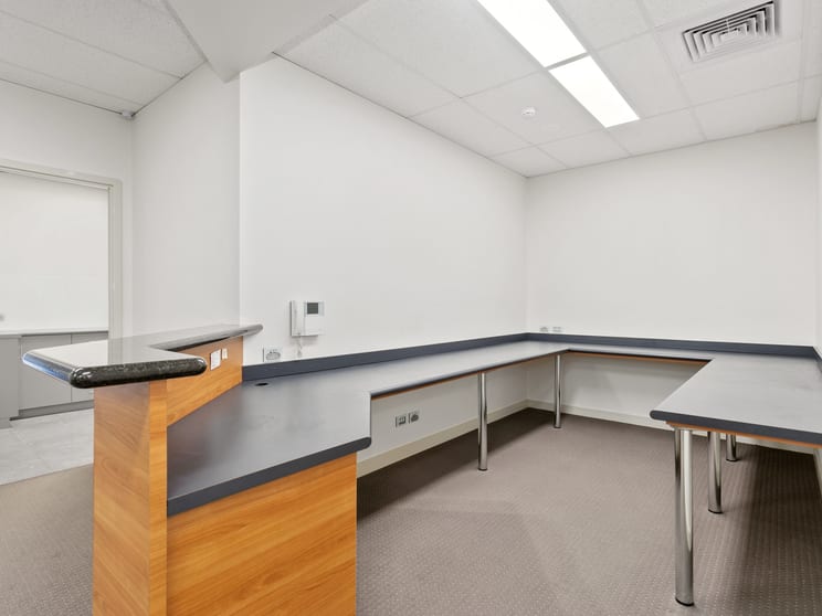 Click to view all images 2/300 Fitzgerald Street North Perth WA 6006 - Image 2