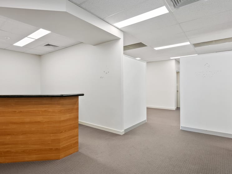 Click to view all images 2/300 Fitzgerald Street North Perth WA 6006 - Image 3