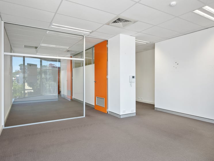 Click to view all images 2a/300 Fitzgerald Street North Perth WA 6006 - Image 2