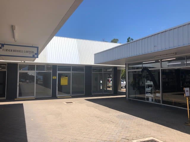 1/414 Esplanade Torquay QLD 4655 - Image 1