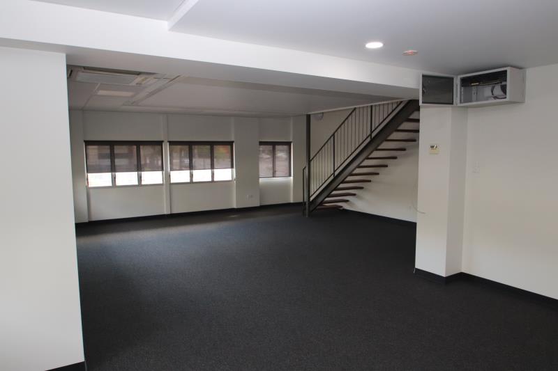 Click to view all images Unit 19/18 Harry Chan Avenue Darwin City NT 0800 - Image 2