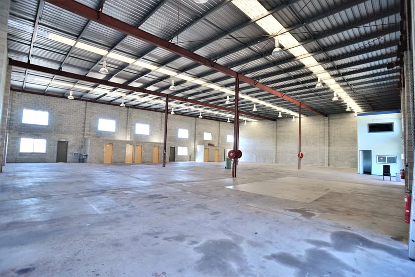 Click to view all images 14-16 Cronulla Court Slacks Creek QLD 4127 - Image 3