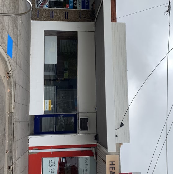 Click to view all images 11 Harrington Square Altona VIC 3018 - Image 1