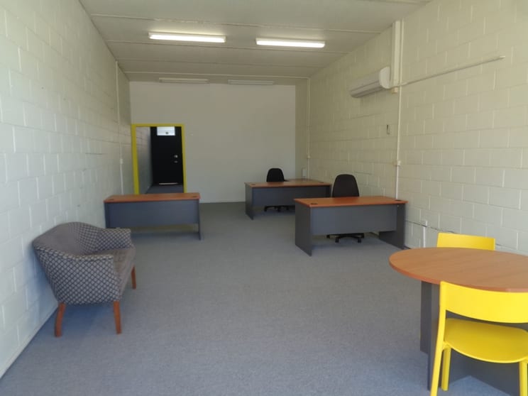 1/25 Valance Street Oxley QLD 4075 - Image 3