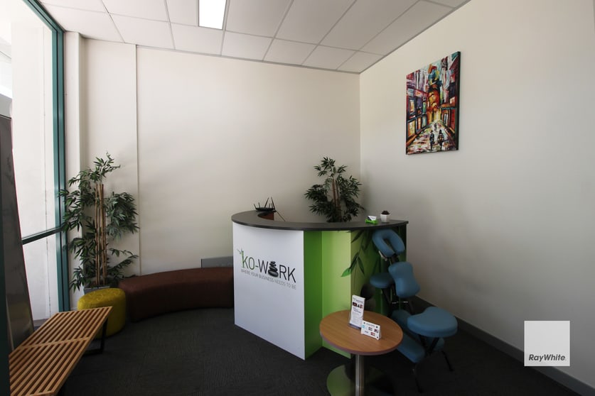Click to view all images 5/6 Endeavour Boulevard North Lakes QLD 4509 - Image 3
