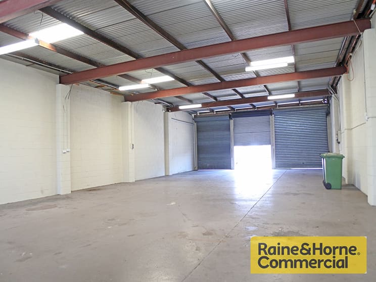 Click to view all images 41 Nariel Street Albion QLD 4010 - Image 3