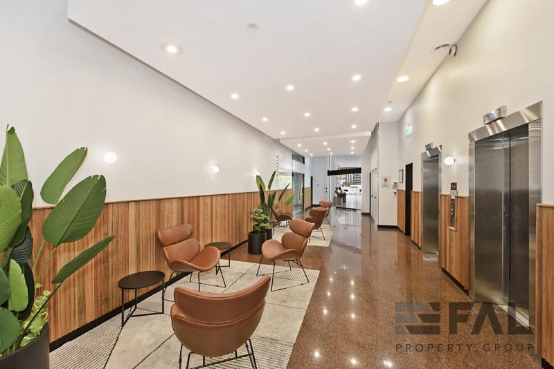 Click to view all images Level 2 Suite 7&8/113 Wickham Terrace Spring Hill QLD 4000 - Image 1