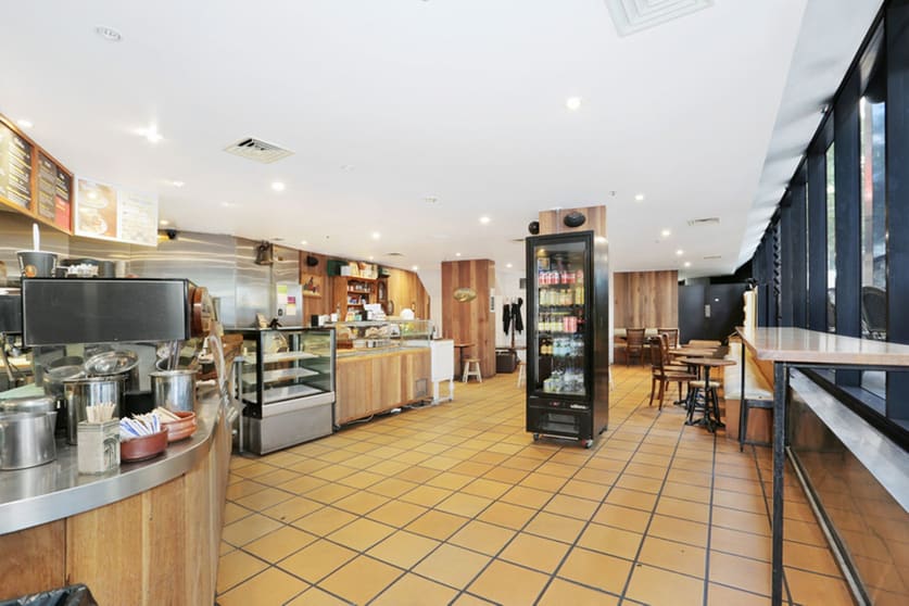 Click to view all images Shop 3/38 Bridge Street Sydney NSW 2000 - Image 3