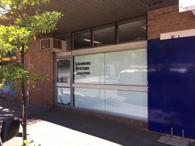 Click to view all images 14B Small Street Hampton VIC 3188 - Image 3