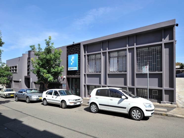 Click to view all images 3A/29-41 Hutchinson Surry Hills NSW 2010 - Image 2