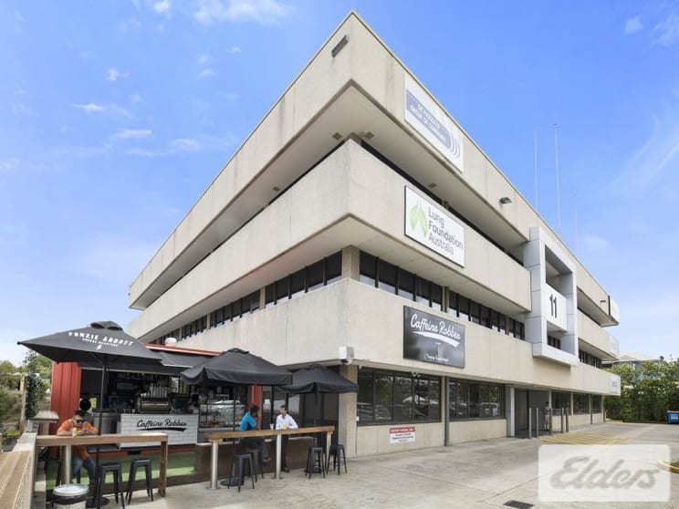 Click to view all images 11 Finchley Street Milton QLD 4064 - Image 3