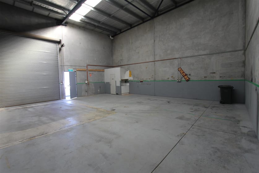 Click to view all images Unit 2/1 Box Road Caringbah NSW 2229 - Image 2