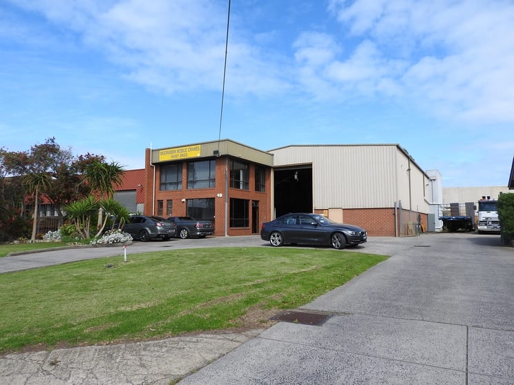 Click to view all images 40-42 Macbeth Street Braeside VIC 3195 - Image 1