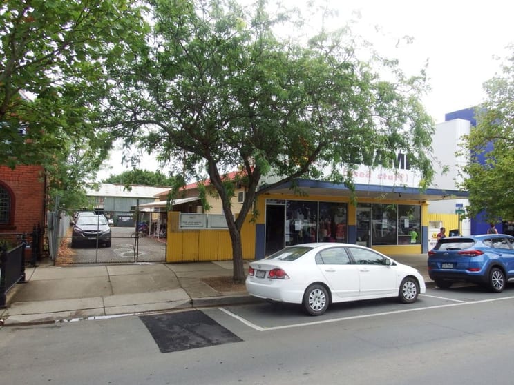 Click to view all images 129-133......... Fryers Street Shepparton VIC 3630 - Image 3