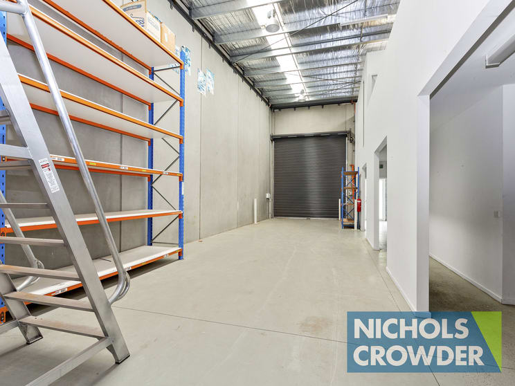Click to view all images 7/109 Tulip Street Cheltenham VIC 3192 - Image 3