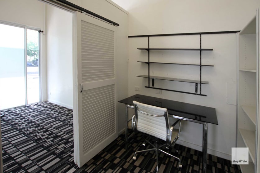 Click to view all images 3/11 Project Ave Noosaville QLD 4566 - Image 2