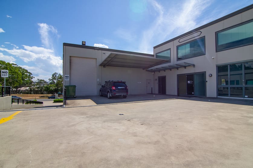 Click to view all images 1/9 Hoyle Avenue Castle Hill NSW 2154 - Image 1