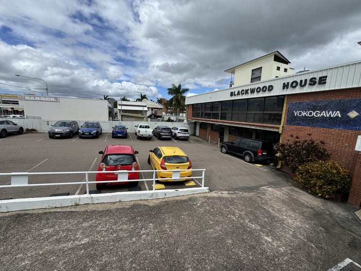 Click to view all images 56 Blackwood Street Townsville City QLD 4810 - Image 2