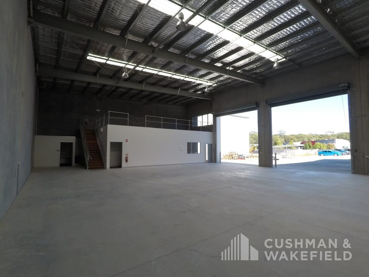 Click to view all images Unit 4/24 Technology Drive Arundel QLD 4214 - Image 3