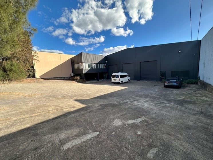 Click to view all images 20-22 Hampstead Road Auburn NSW 2144 - Image 1