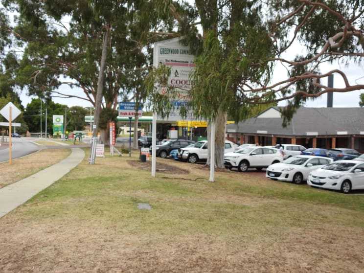 Click to view all images 8 / 9 Coolibah Drive Greenwood WA 6024 - Image 1