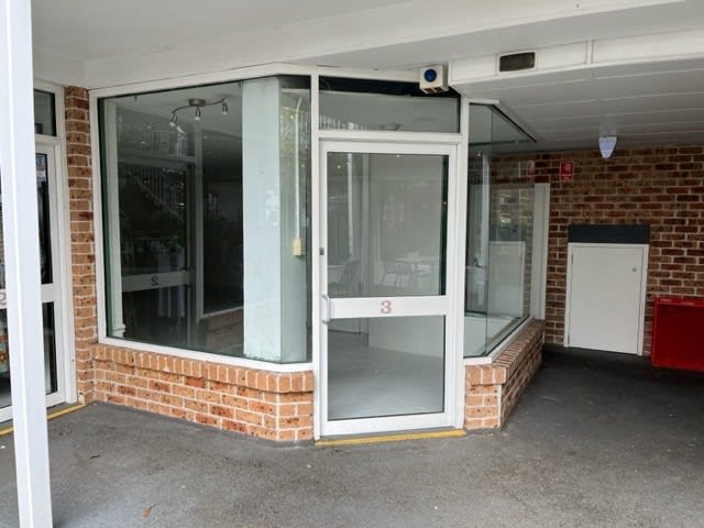 Click to view all images 3/3 Ward Place Dural NSW 2158 - Image 2