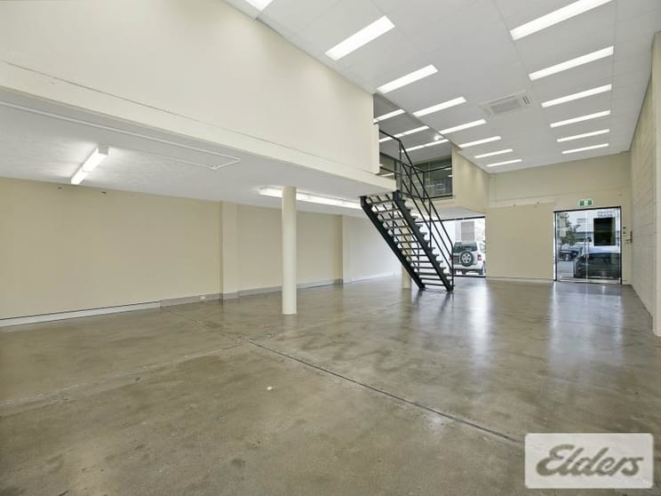 Click to view all images 7/8 Leopold Street Newstead QLD 4006 - Image 2