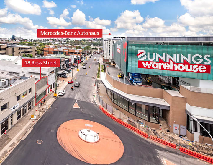 Click to view all images 18 Ross Street Newstead QLD 4006 - Image 1