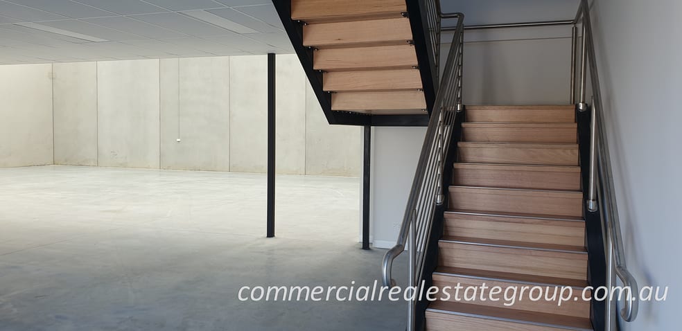 Click to view all images Ramset Drive Chirnside Park VIC 3116 - Image 2