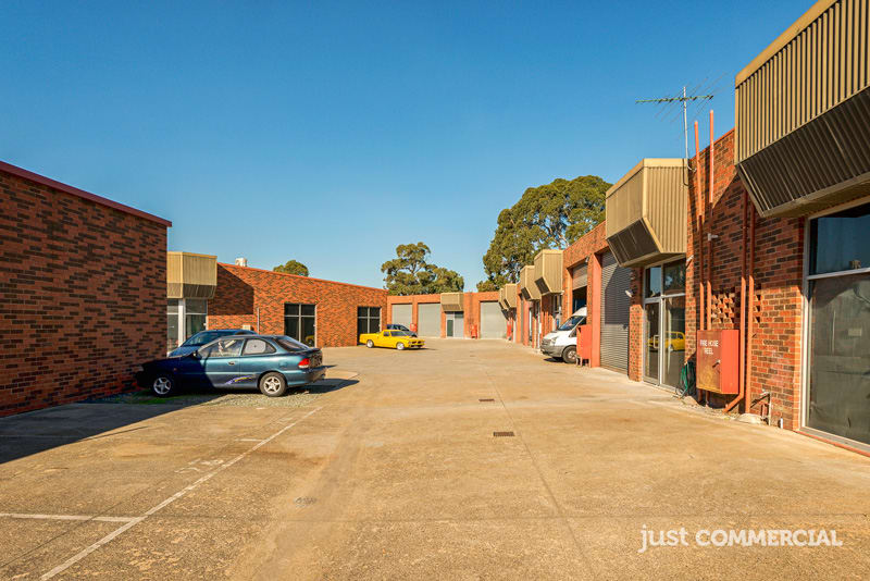 Click to view all images 9/23-25 Shearson Crescent Mentone VIC 3194 - Image 3