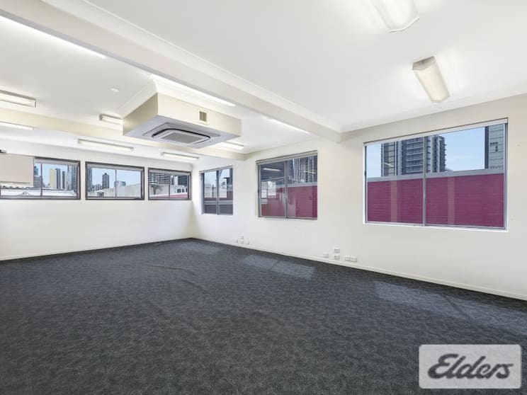 Click to view all images 14 Proe Street Newstead QLD 4006 - Image 3