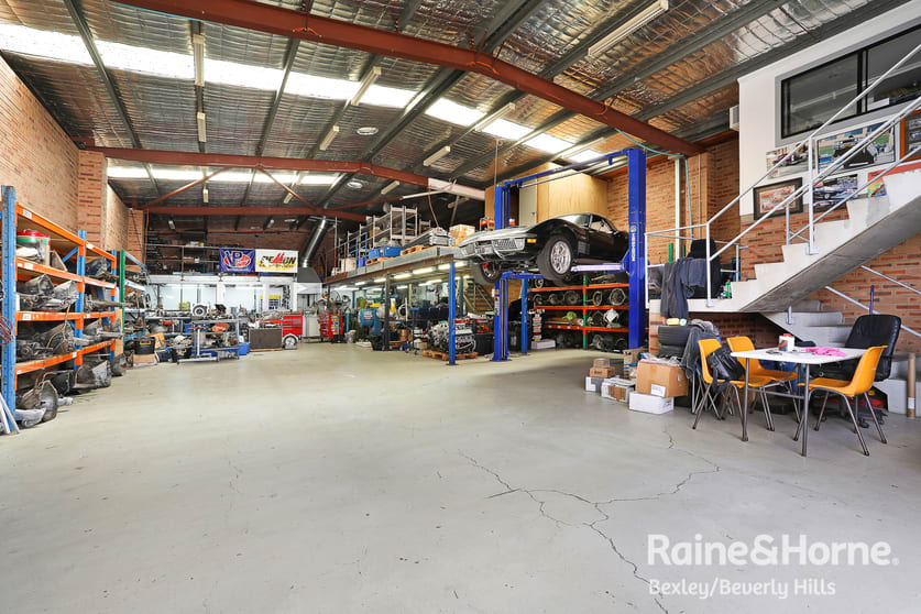 Click to view all images 3/63-73 Willarong Road Caringbah NSW 2229 - Image 2