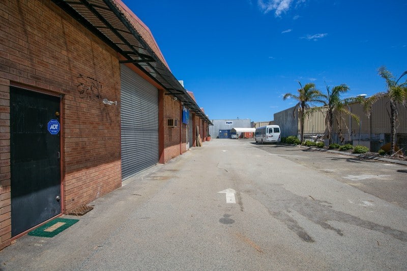 Click to view all images 2 & 5/5 Cressall Road Balcatta WA 6021 - Image 2