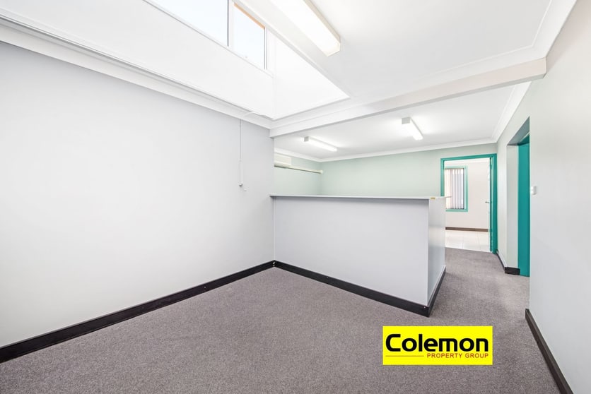 Click to view all images 538 King Georges Rd Beverly Hills NSW 2209 - Image 2