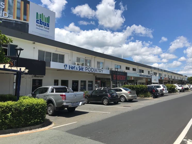 Click to view all images 5/2 Eighth Avenue Palm Beach QLD 4221 - Image 2