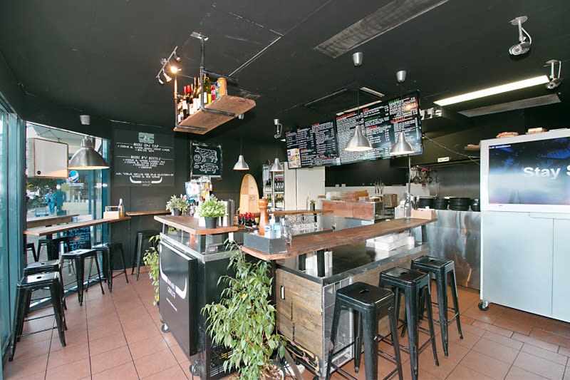 Click to view all images Shop 2/99 Griffith Street Coolangatta QLD 4225 - Image 3