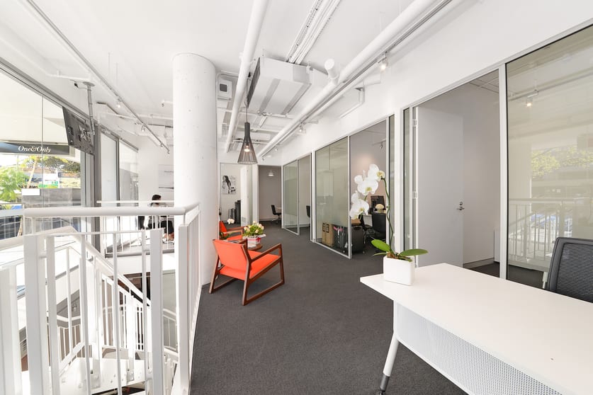 Click to view all images 3 + 4/68 Sir John Young Crescent Woolloomooloo NSW 2011 - Image 2