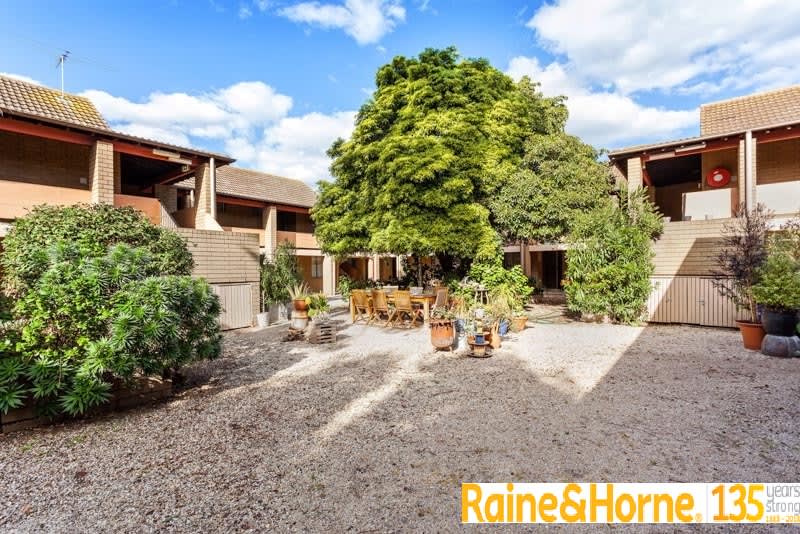 Click to view all images 13/4 Techno Park Drive Williamstown North VIC 3016 - Image 1