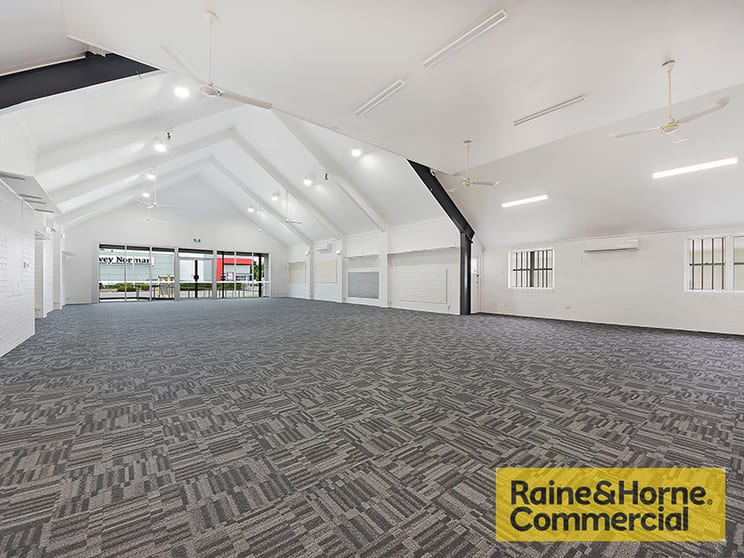 Click to view all images 1422 Gympie Road Aspley QLD 4034 - Image 2