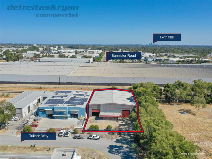 Click to view all images 60 Tulloch Way Canning Vale WA 6155 - Image 1