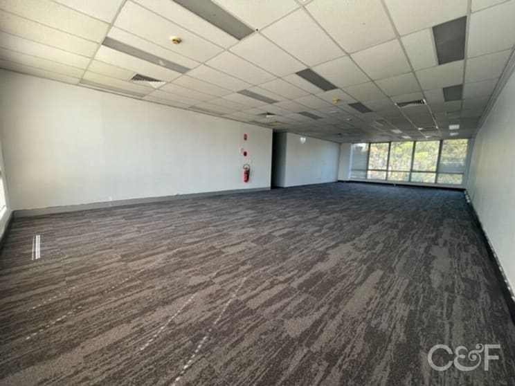 Click to view all images Suite 5.01/131 Donnison Street Gosford NSW 2250 - Image 1