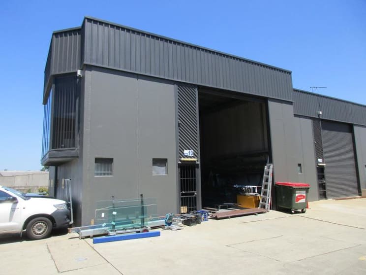 Click to view all images Unit 10/250 Milperra Road Milperra NSW 2214 - Image 1