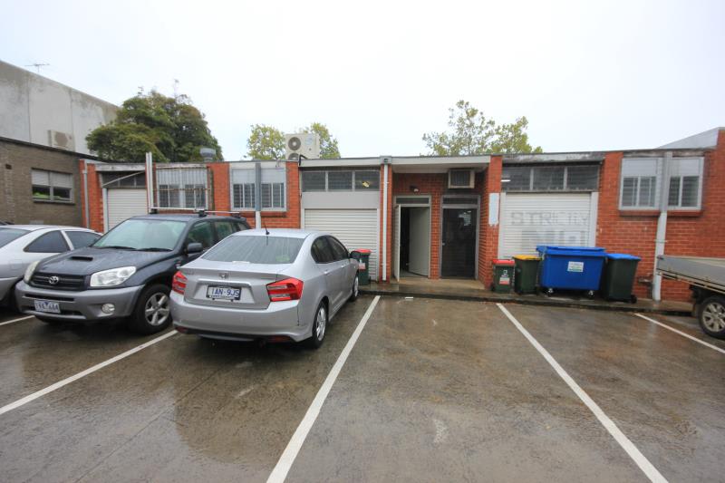 Click to view all images Shop 4/1031 Whitehorse Road Box Hill VIC 3128 - Image 2