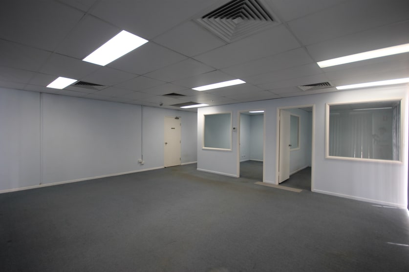 Click to view all images 2/34 Neumann Road Capalaba QLD 4157 - Image 3