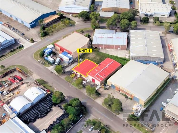 Click to view all images Unit 1 (Office)/49 Colebard St E Acacia Ridge QLD 4110 - Image 2