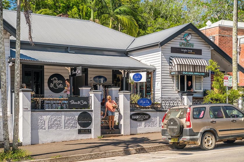 Click to view all images 2/32-34 Byron Street Bangalow NSW 2479 - Image 2