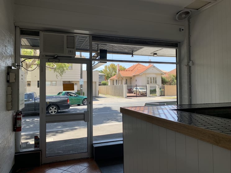 Click to view all images Elsternwick VIC 3185 - Image 3